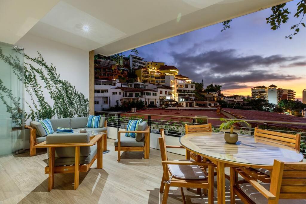 Soho Pv 2Bd 2Ba Romantic Zone Largest Pool In Pv Daire Puerto Vallarta Dış mekan fotoğraf